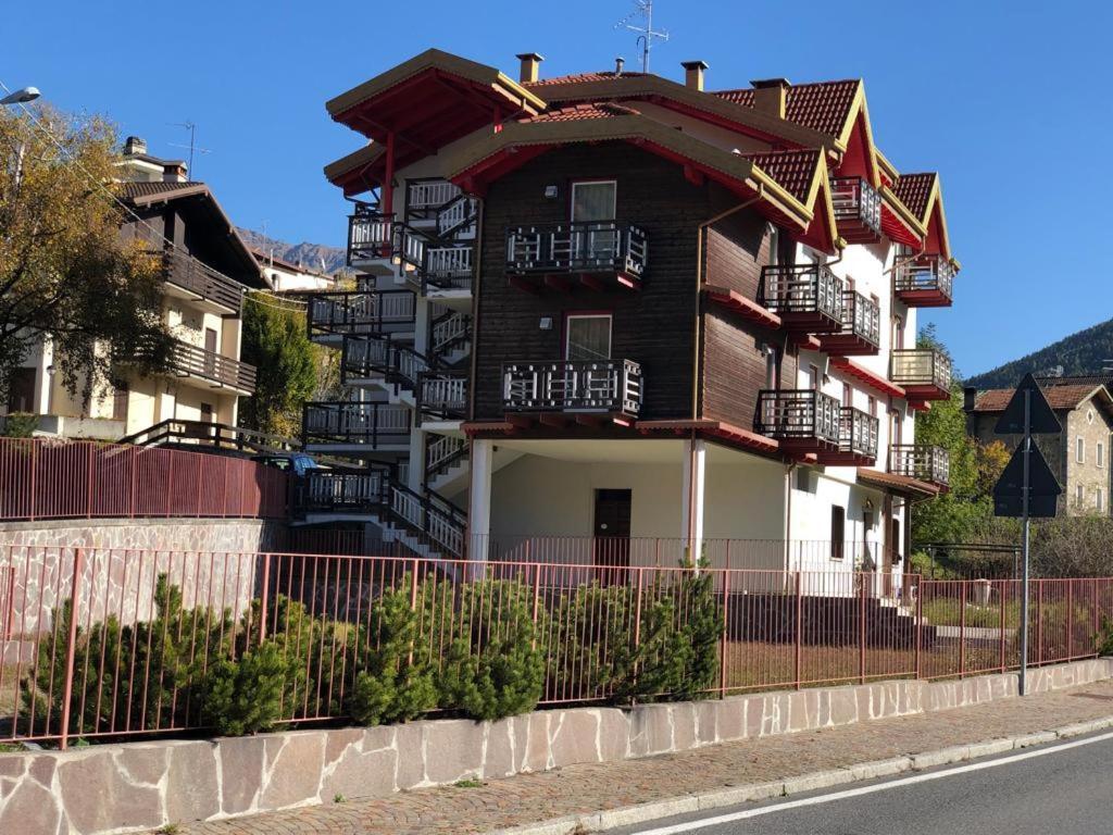 Alpin Star Apartment Temu Exterior photo